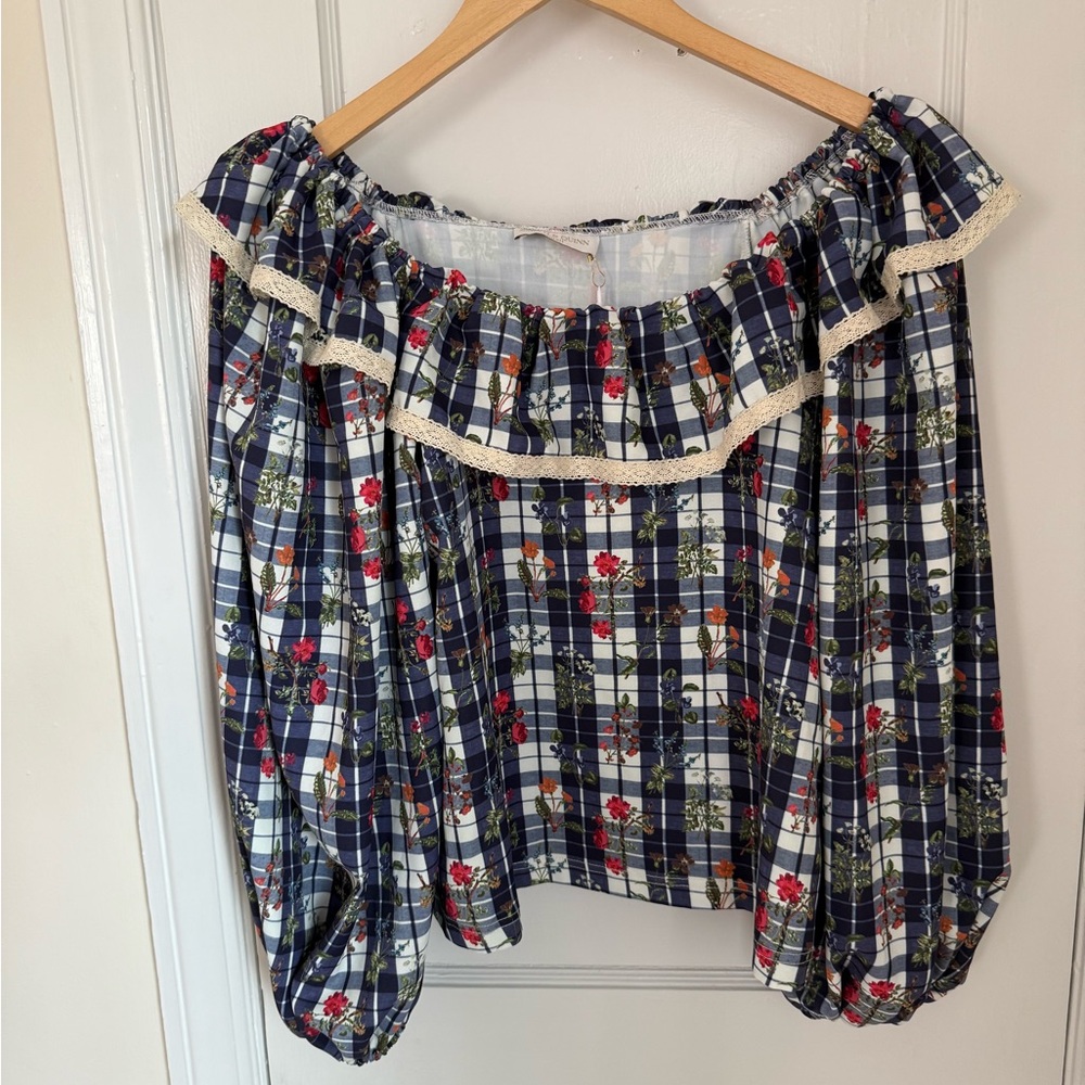 NWT Smith & Quinn | Matilda Top in Boysenberry